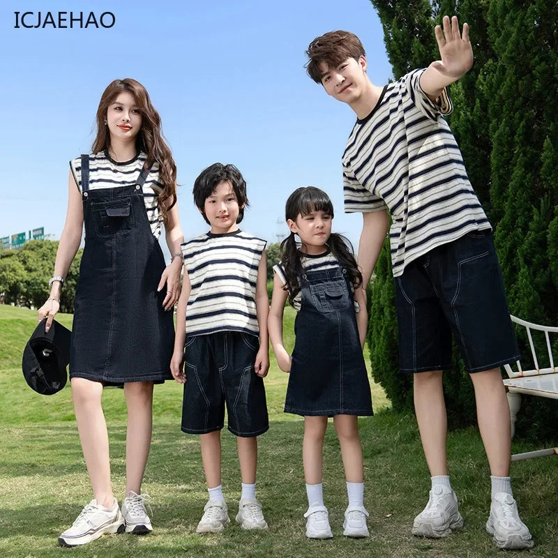 2025 Mother Father Daughter Son Matching Summer Cotton Striped Girl Dress Casual Seaside Holiday Tshirt Overalls Family Sets