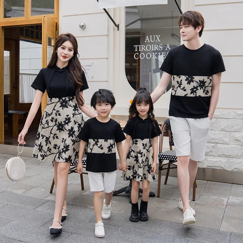 Partner Look CoupleSets Fashion Family Matching Brothers and Sister Clothes Clothing Women Mom Daughter Dress Dad Son T Shirts